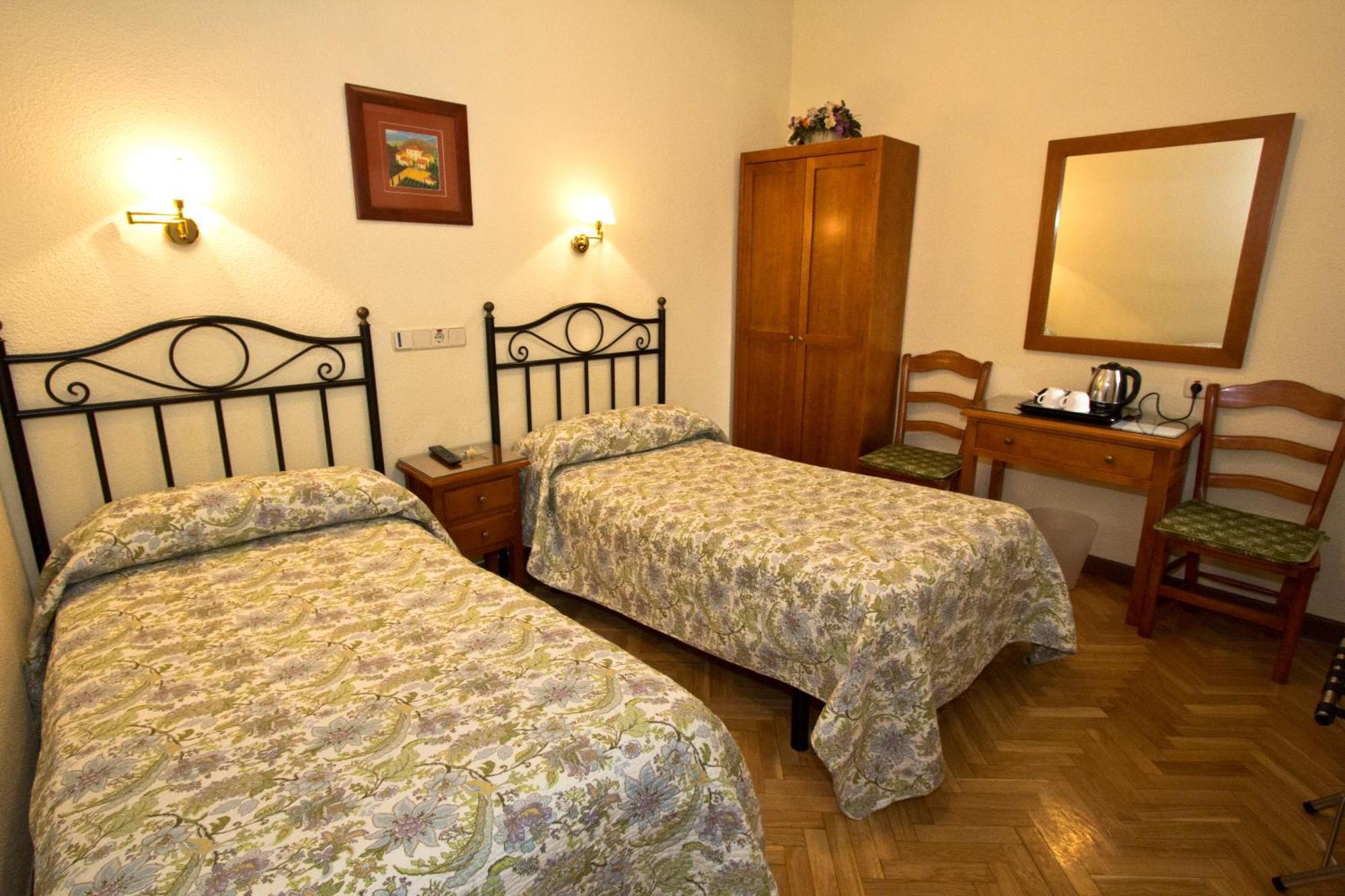Casa de hóspedes Alpes